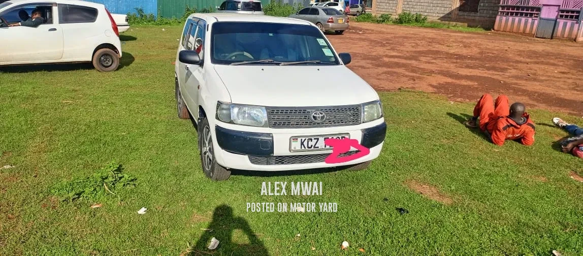 Toyota Probox 2014 White
