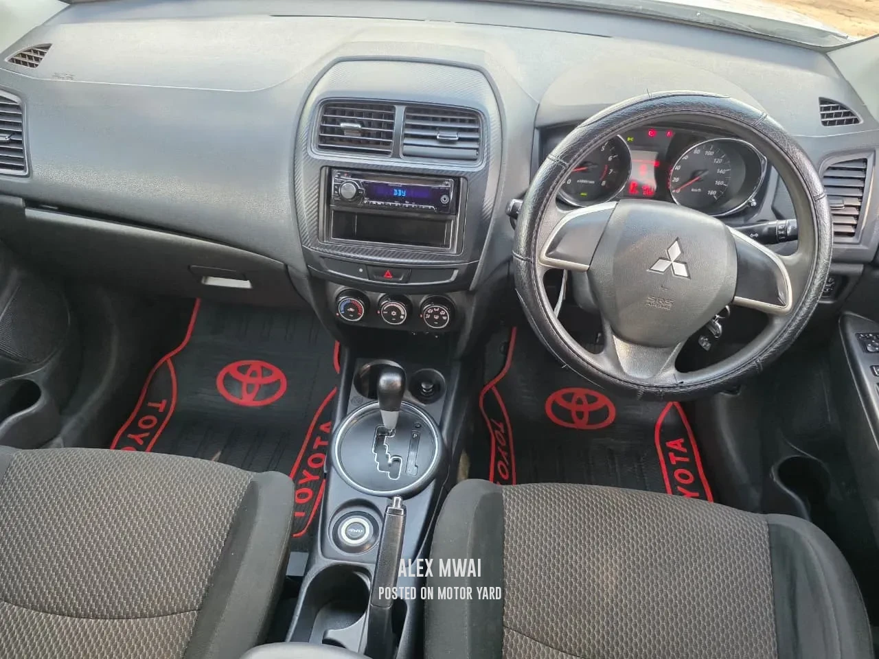 Mitsubishi RVR 2014 White