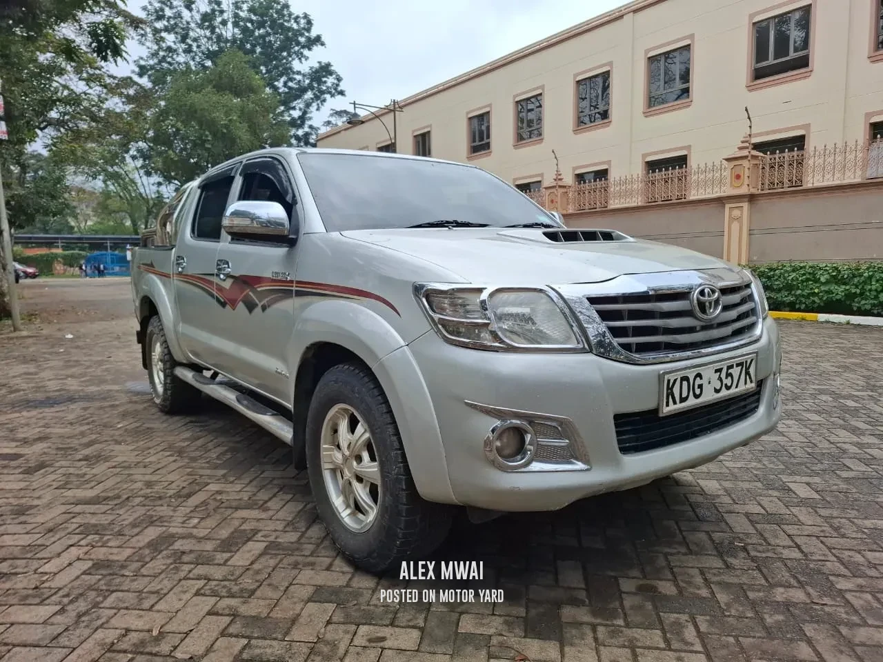 Toyota Hilux Vigo D/Cab 2015 Blue