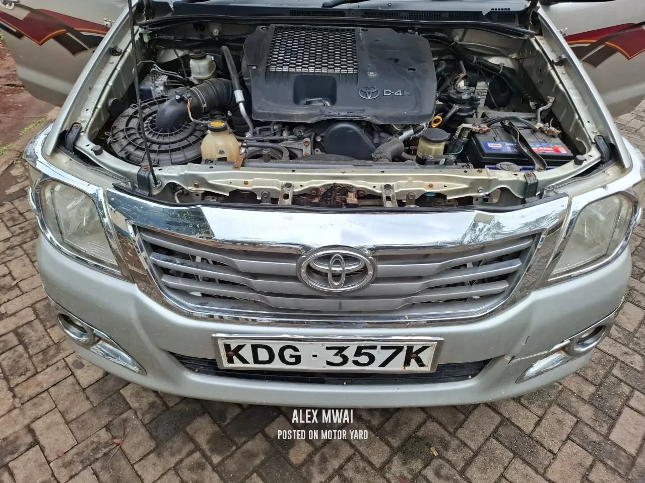 Toyota Hilux Vigo D/Cab 2015 Blue