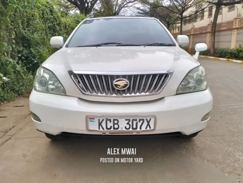Toyota Harrier 2007 White