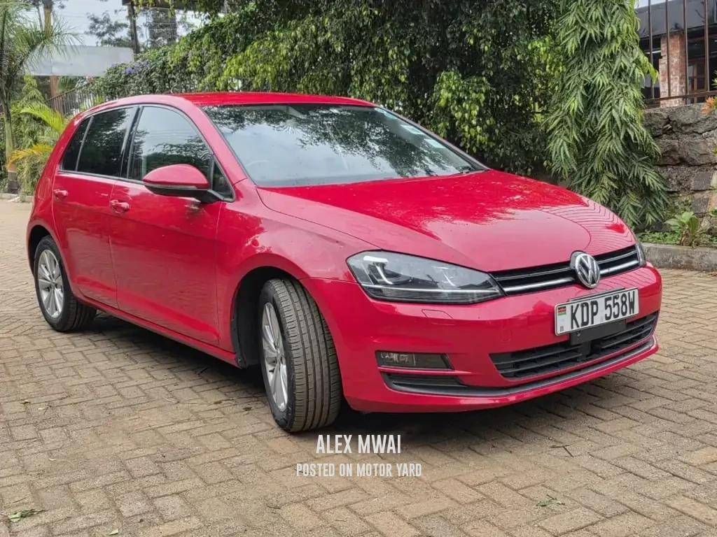 Volkswagen Golf TSI 2016 Red