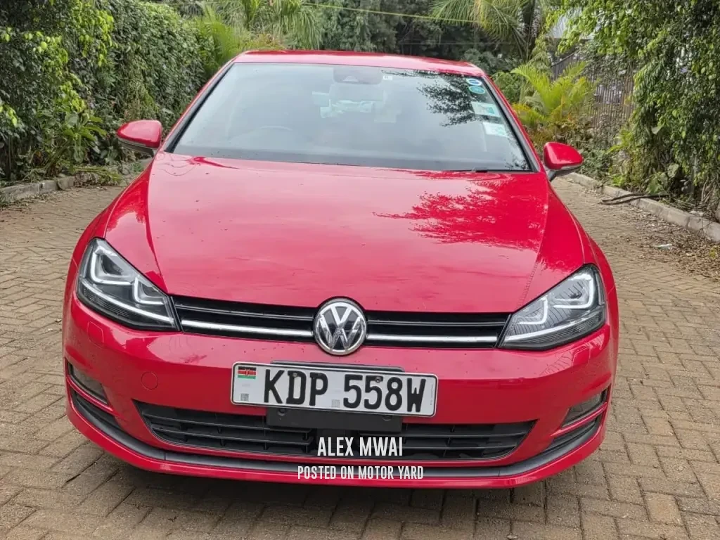 Volkswagen Golf TSI 2016 Red