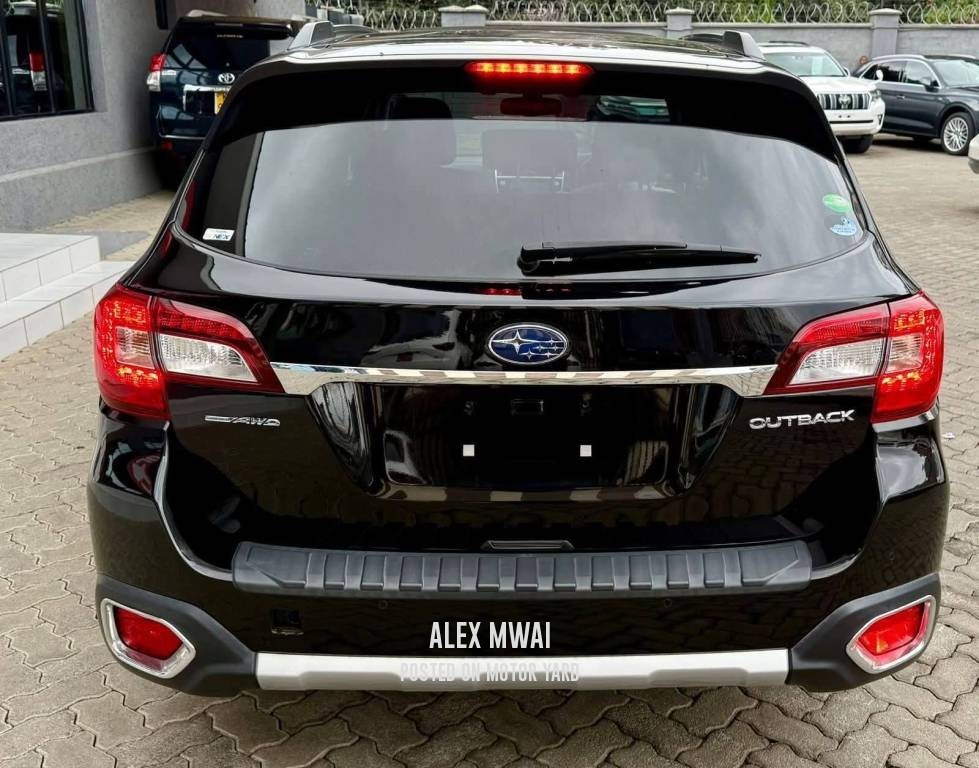 Subaru Outback 2018 Black