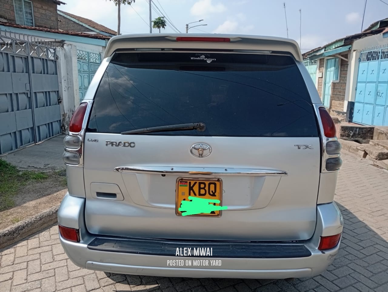 Toyota Land Cruiser Prado 2011 Silver