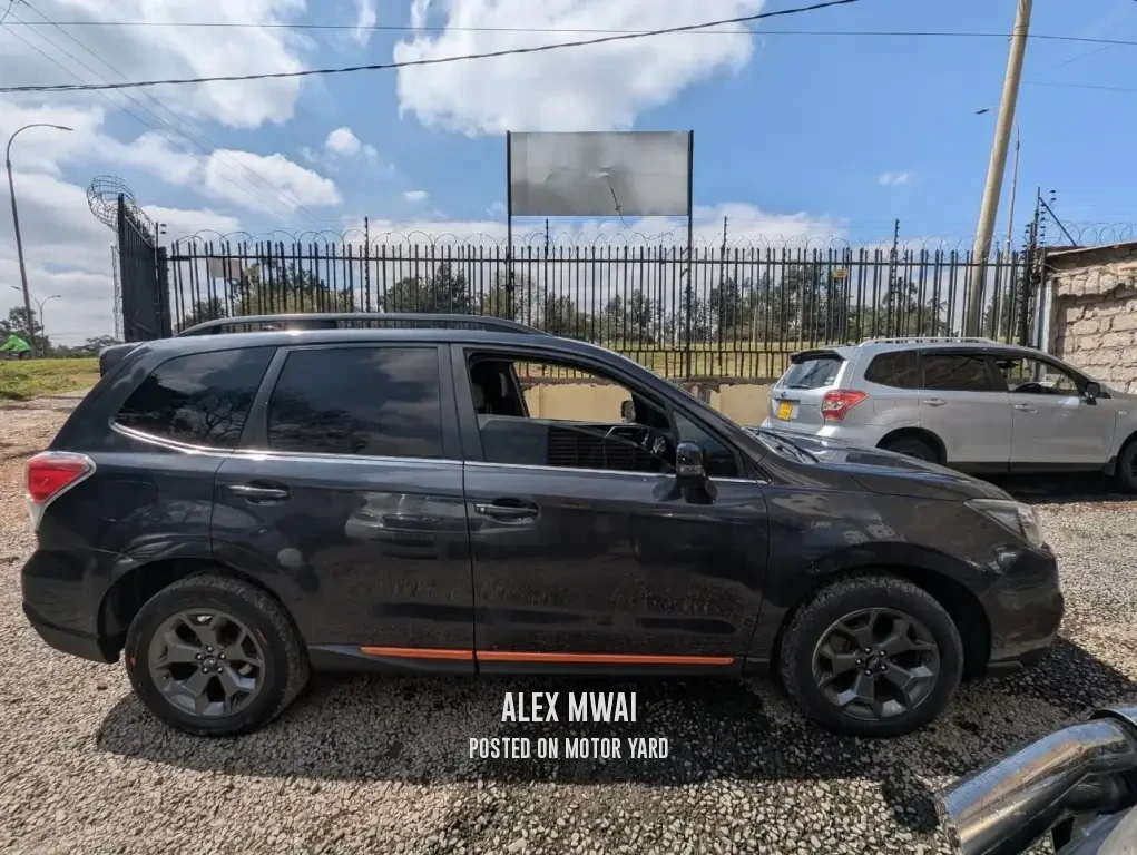 Subaru Forester 2017 Black