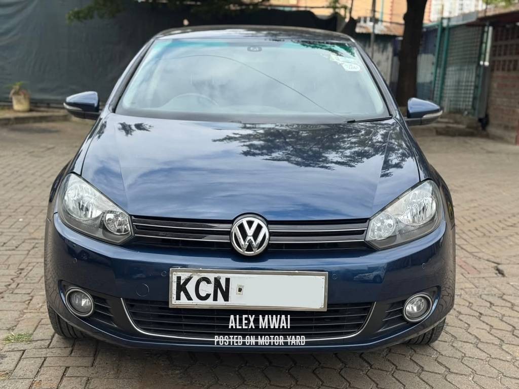 Volkswagen Golf 2010 Black