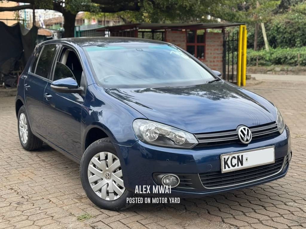 Volkswagen Golf 2010 Black