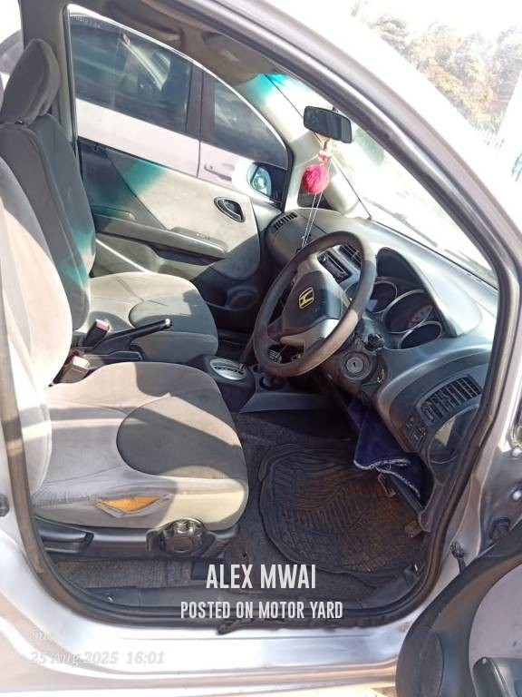 Honda Fit 2009 Silver