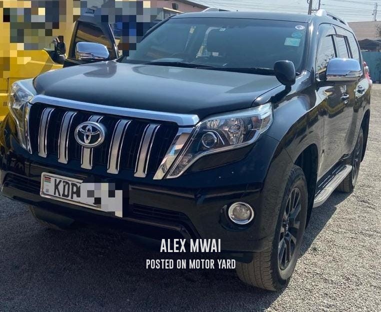 Toyota Land Cruiser Prado 2016 Black