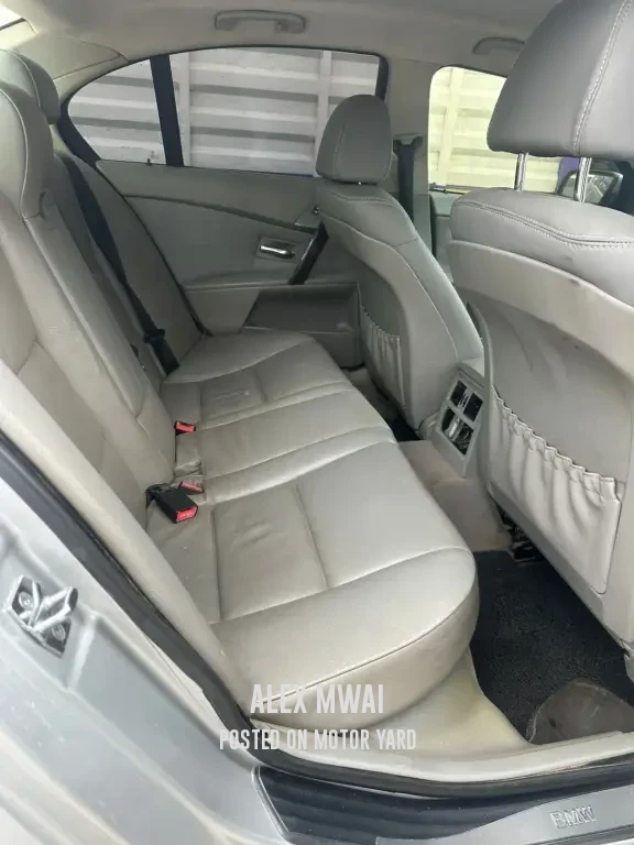 BMW 525i 2007 Silver