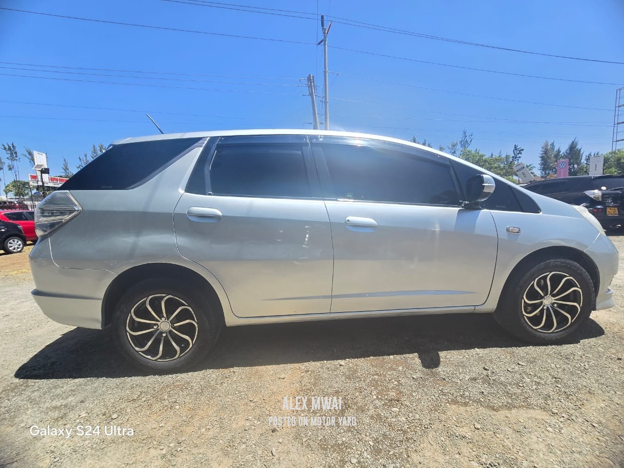 Honda Fit Shuttle 2011 Silver