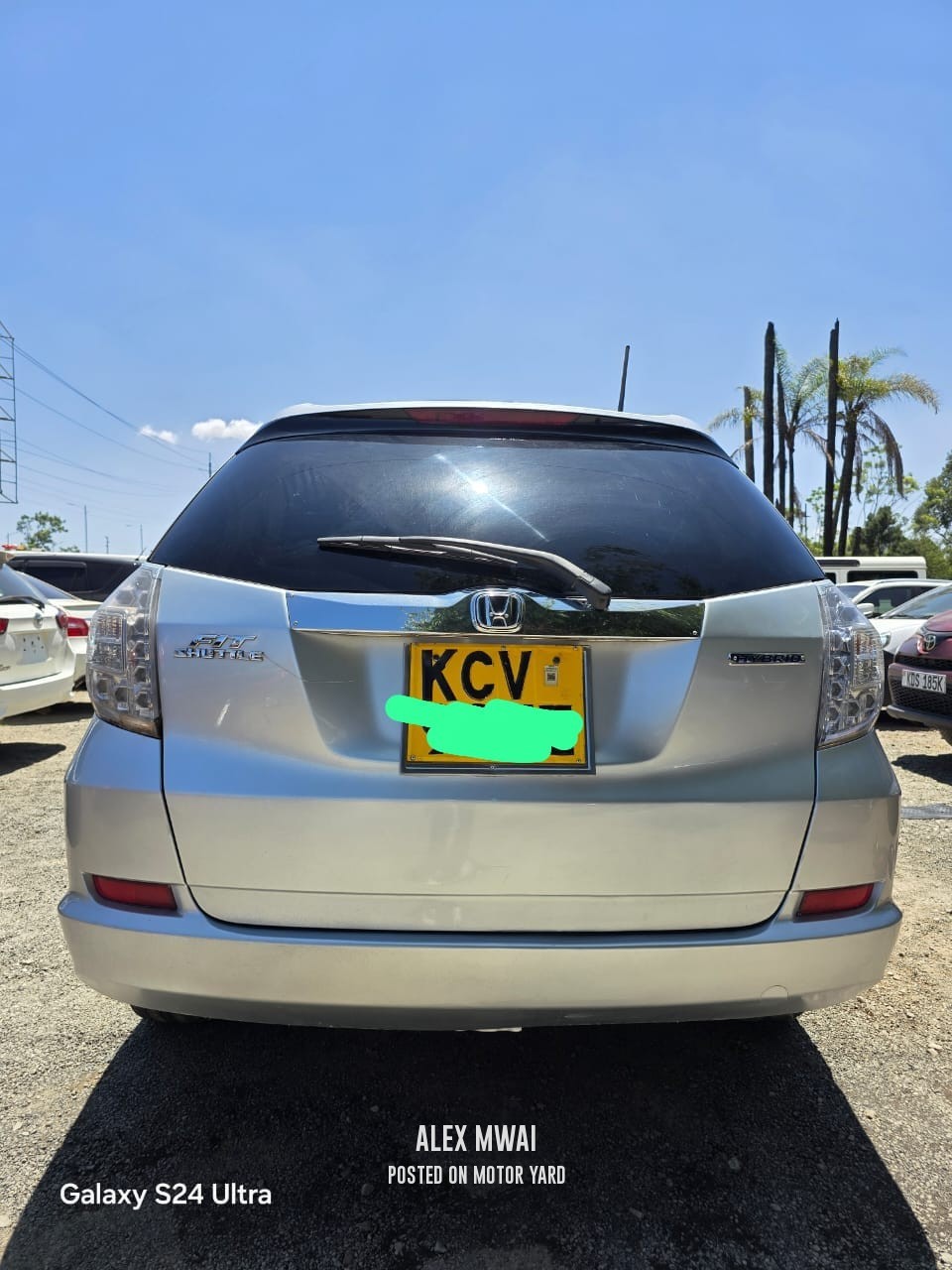 Honda Fit Shuttle 2011 Silver