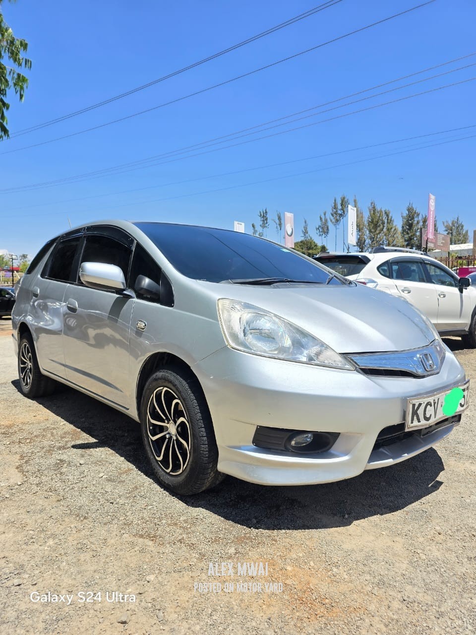 Honda Fit Shuttle 2011 Silver