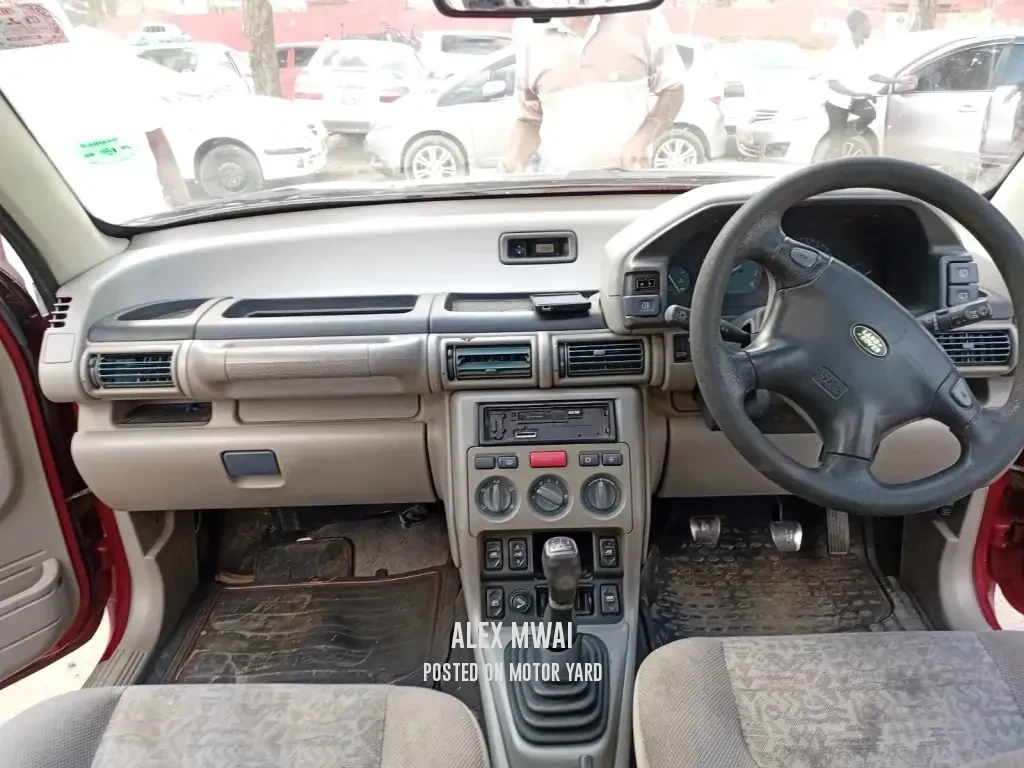 Land Rover Freelander 2002 Red