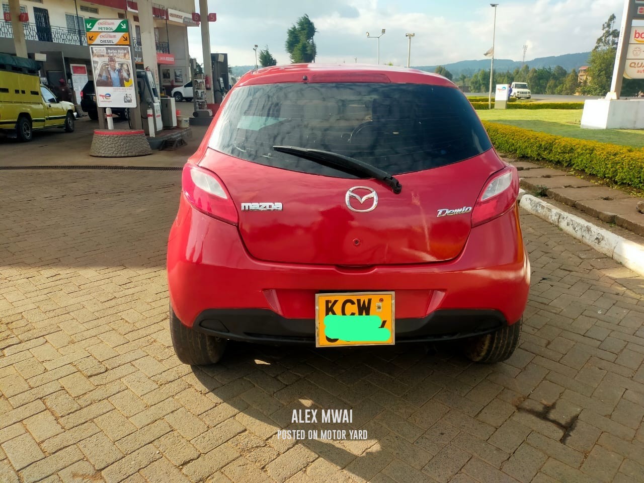Mazda Demio 2012 Red