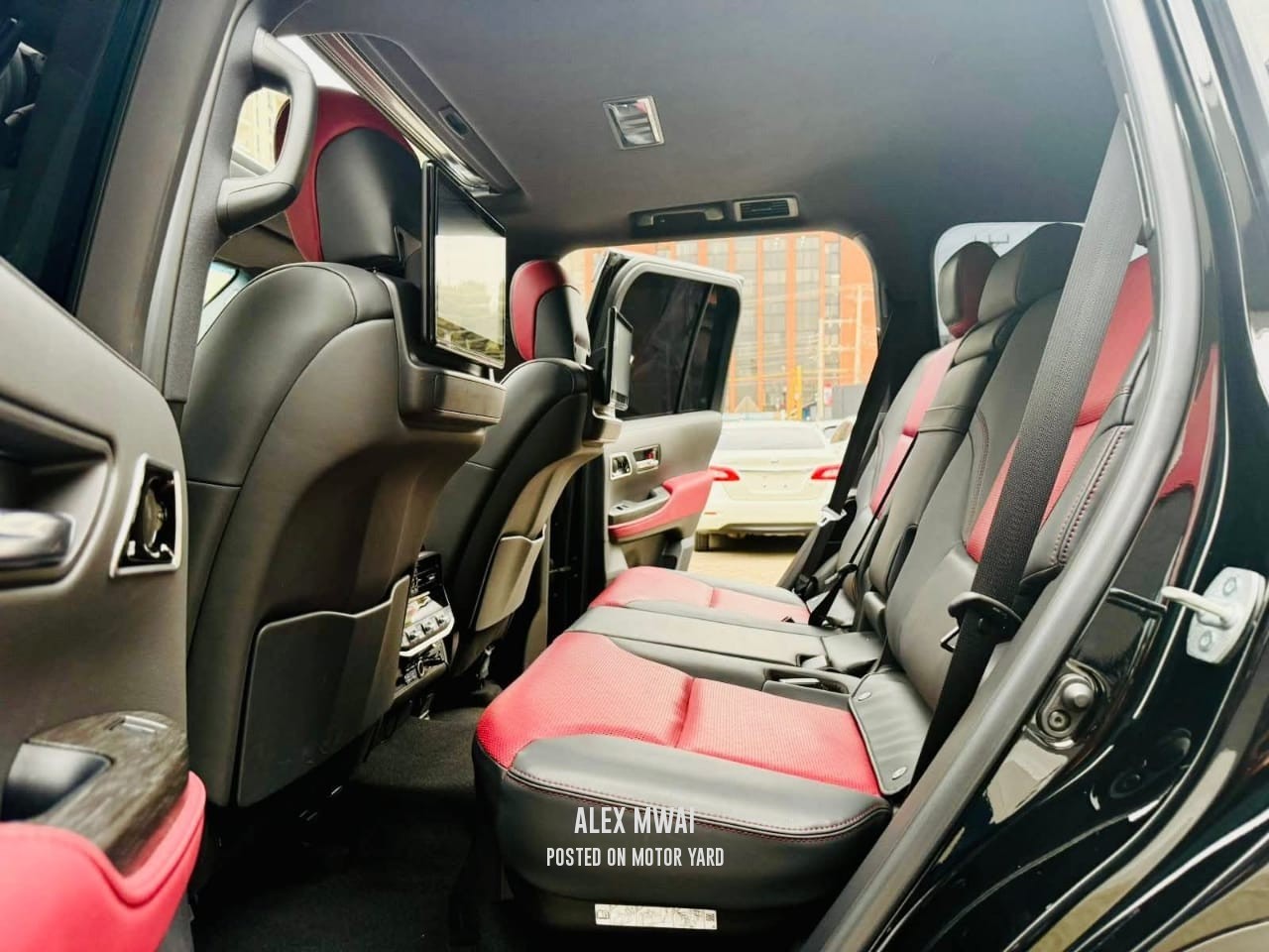 Toyota Land Cruiser 300 Series GR 2023 Black