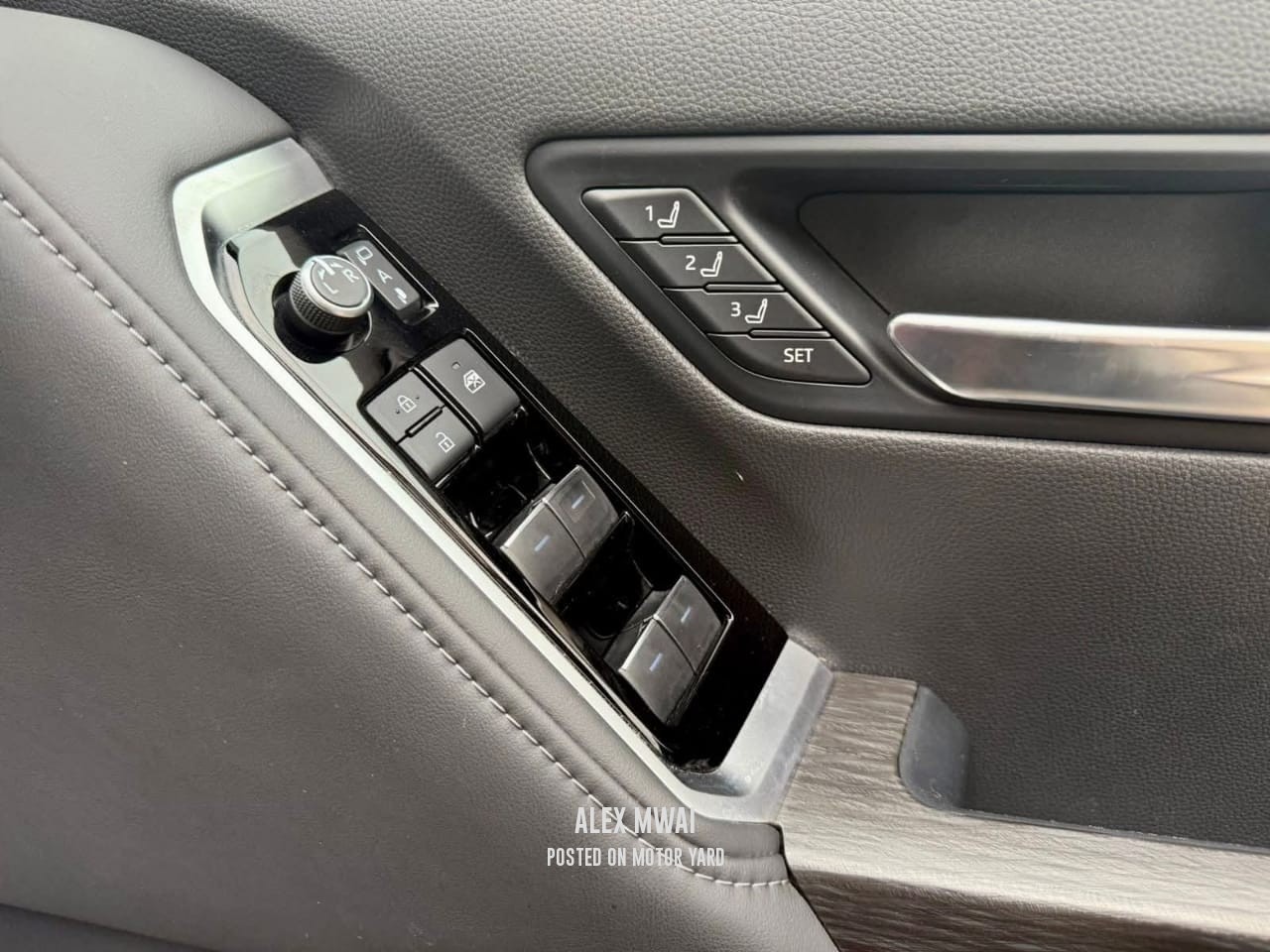 Toyota Land Cruiser 300 Series GR 2023 Black