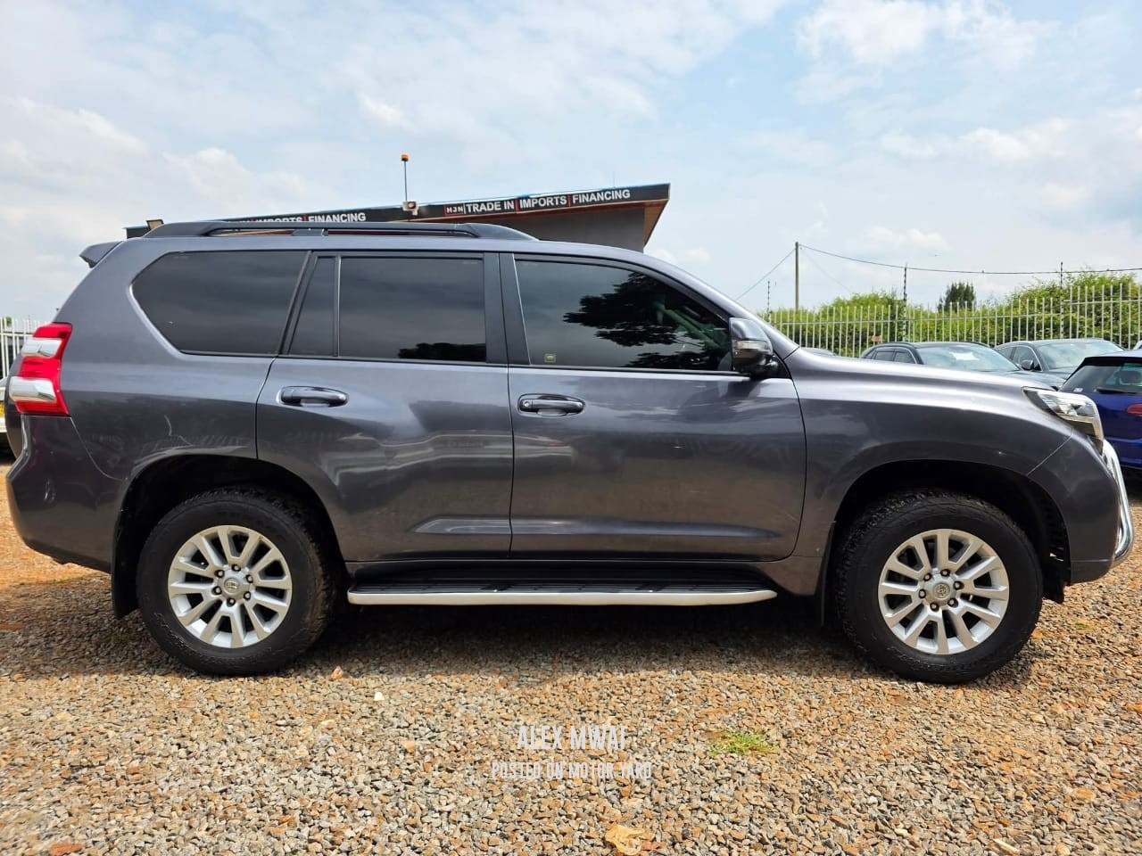 Toyota Land Cruiser Prado TX-L 2017 Black