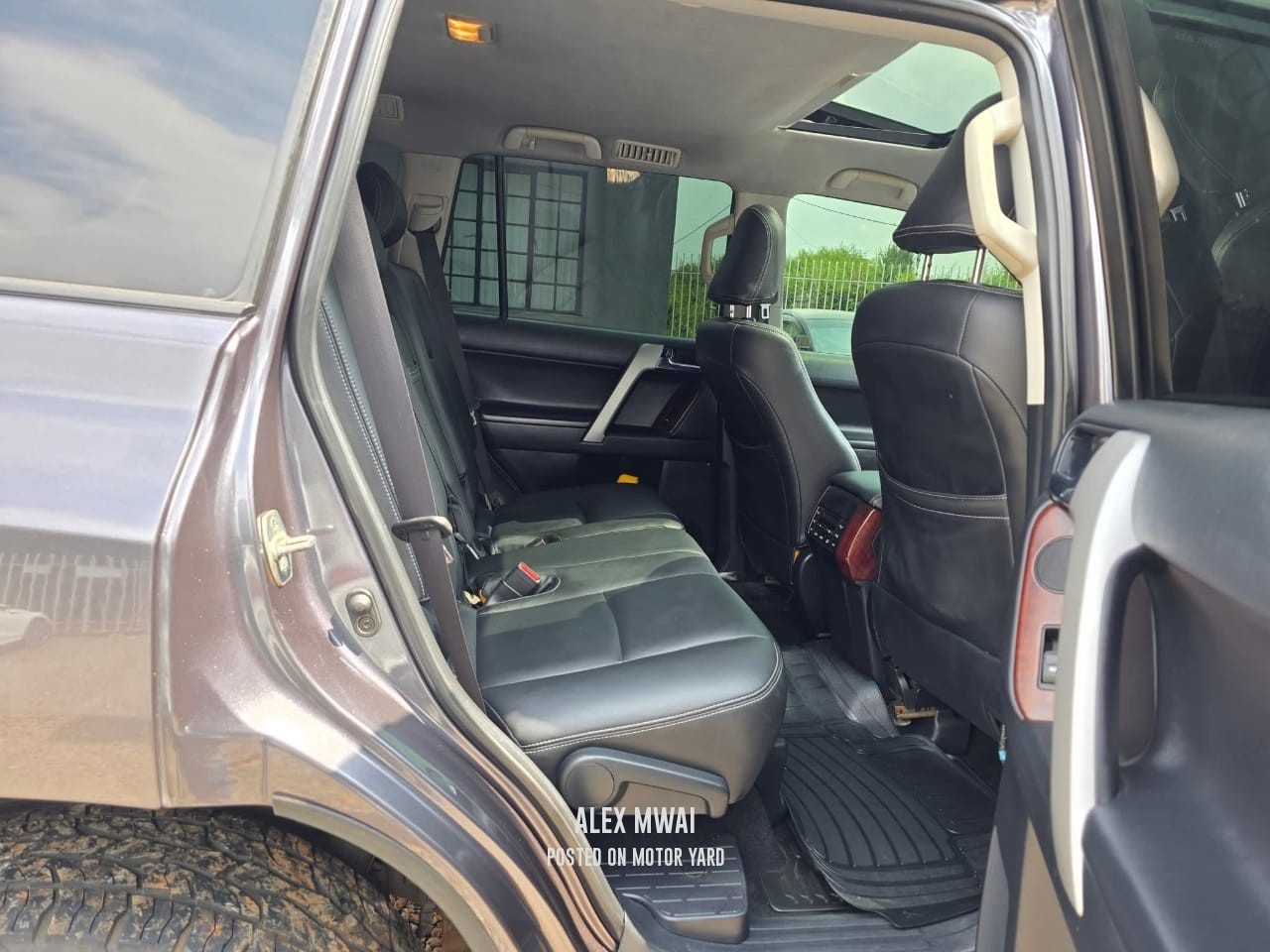 Toyota Land Cruiser Prado TX-L 2017 Black