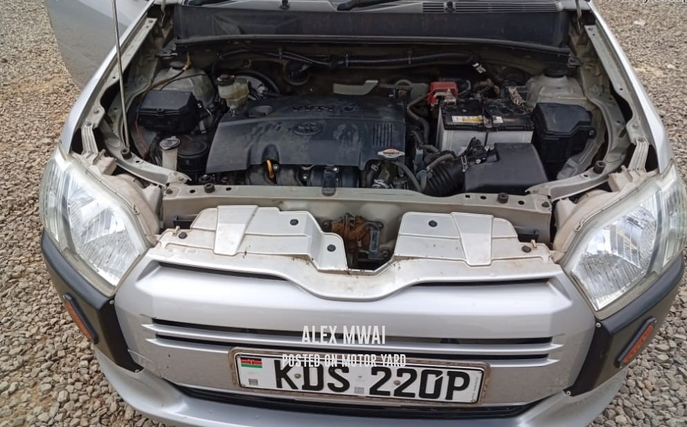 Toyota Succeed 2018 Grey