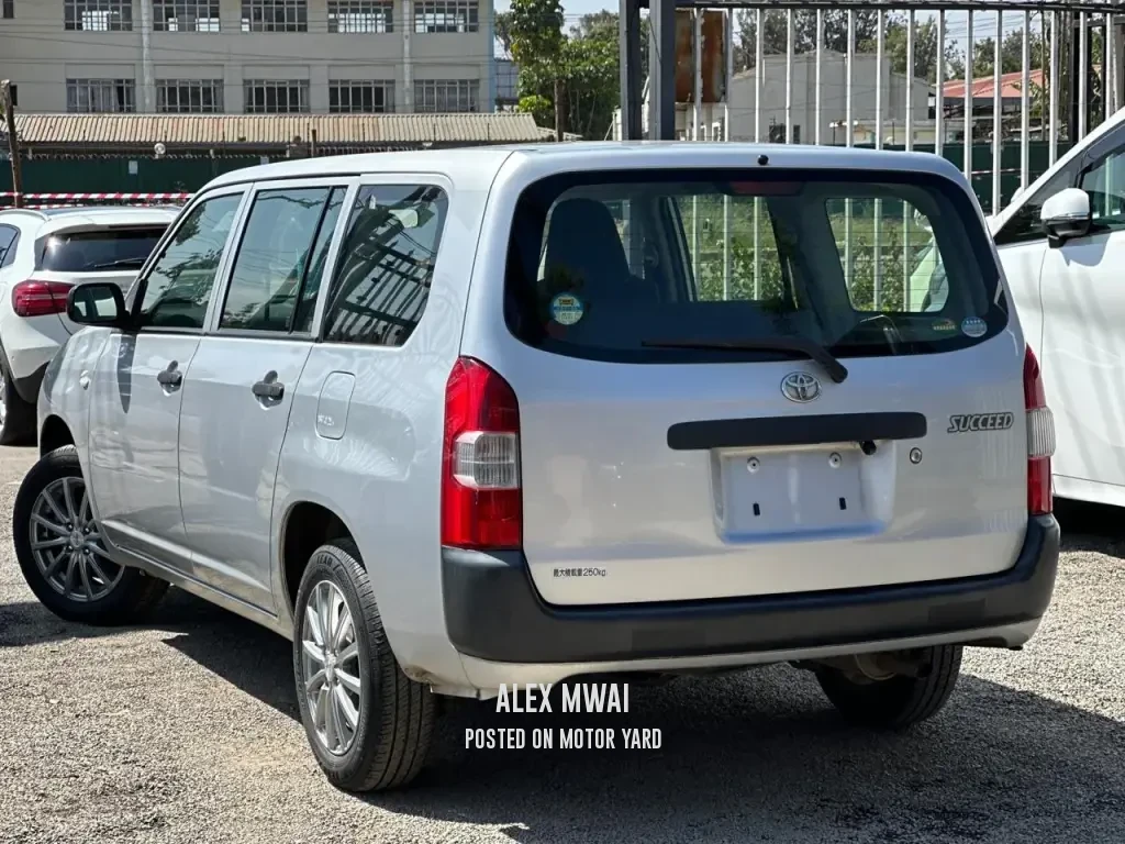 Toyota Succeed 2014 Grey