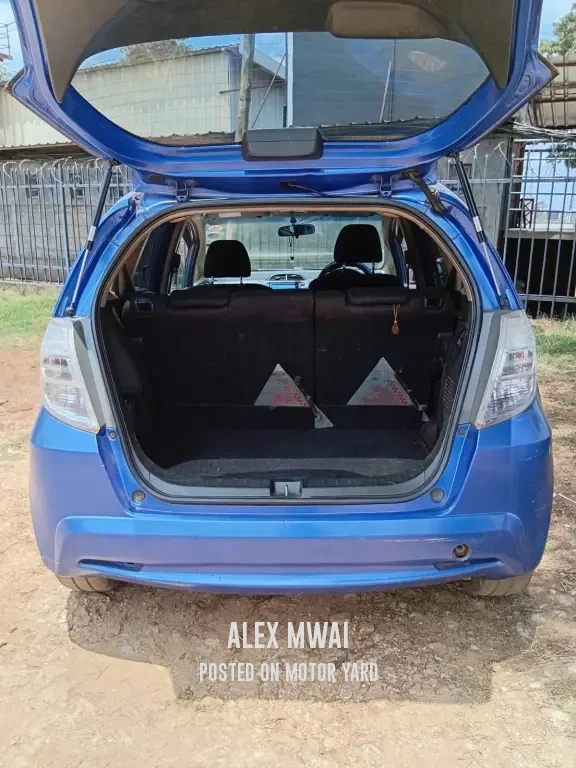 Honda Fit Hybrid 2012 Blue