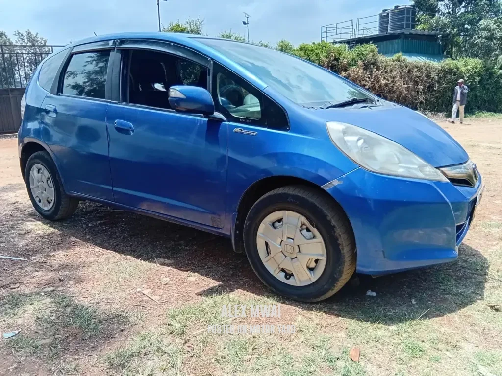 Honda Fit Hybrid 2012 Blue