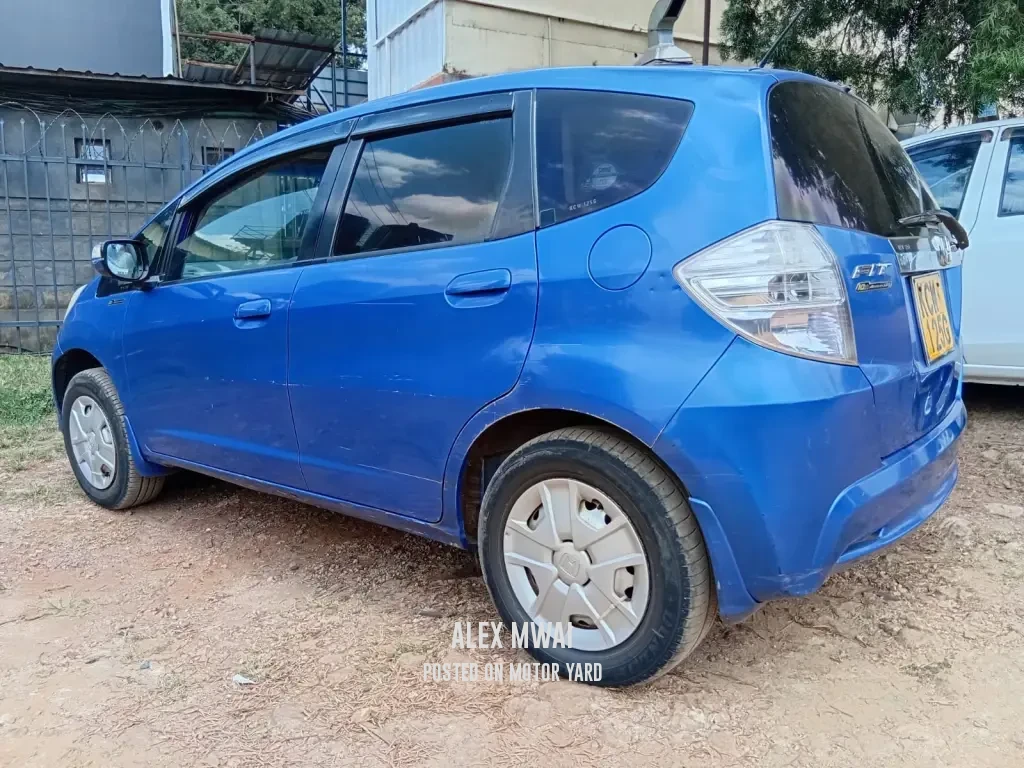 Honda Fit Hybrid 2012 Blue
