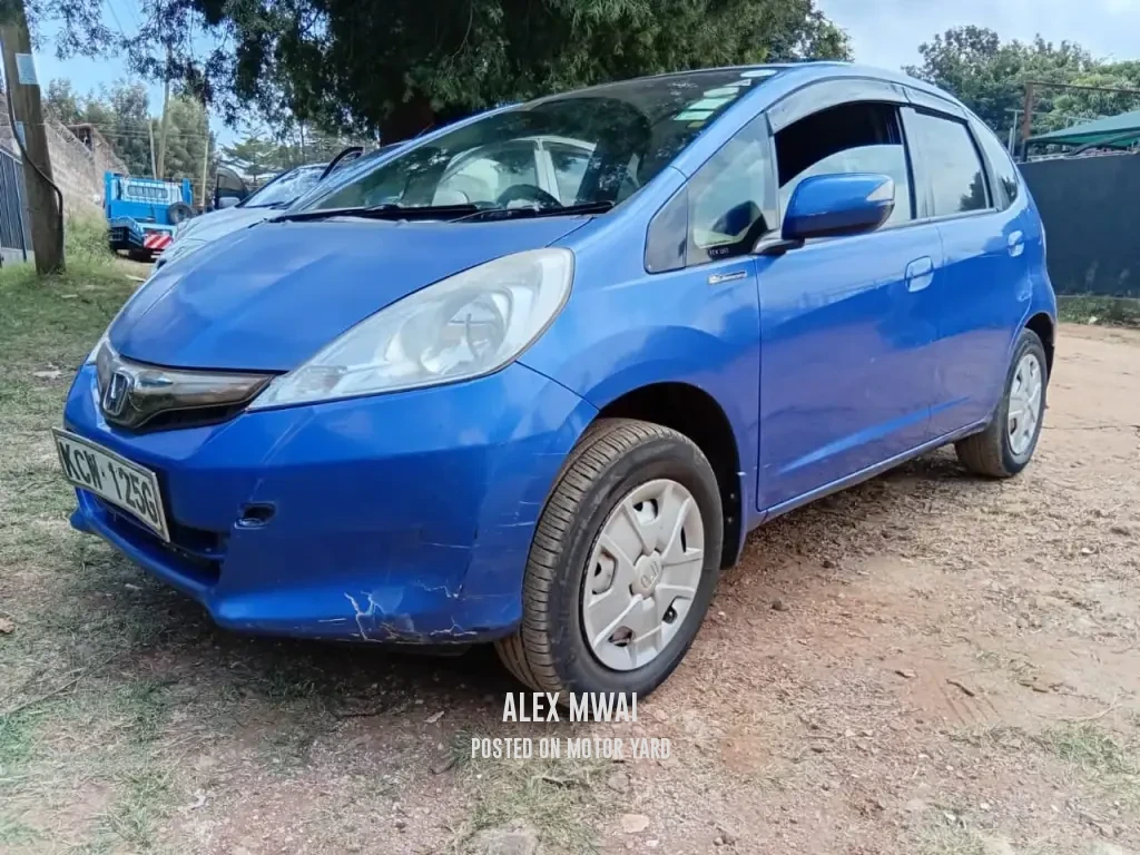 Honda Fit Hybrid 2012 Blue