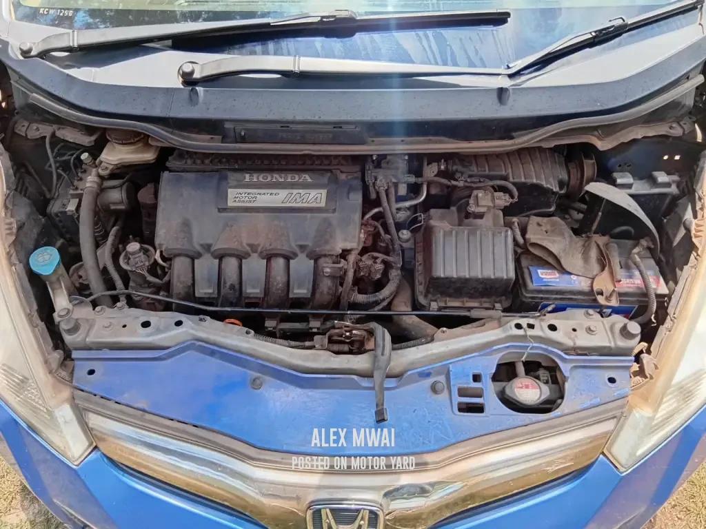 Honda Fit Hybrid 2012 Blue