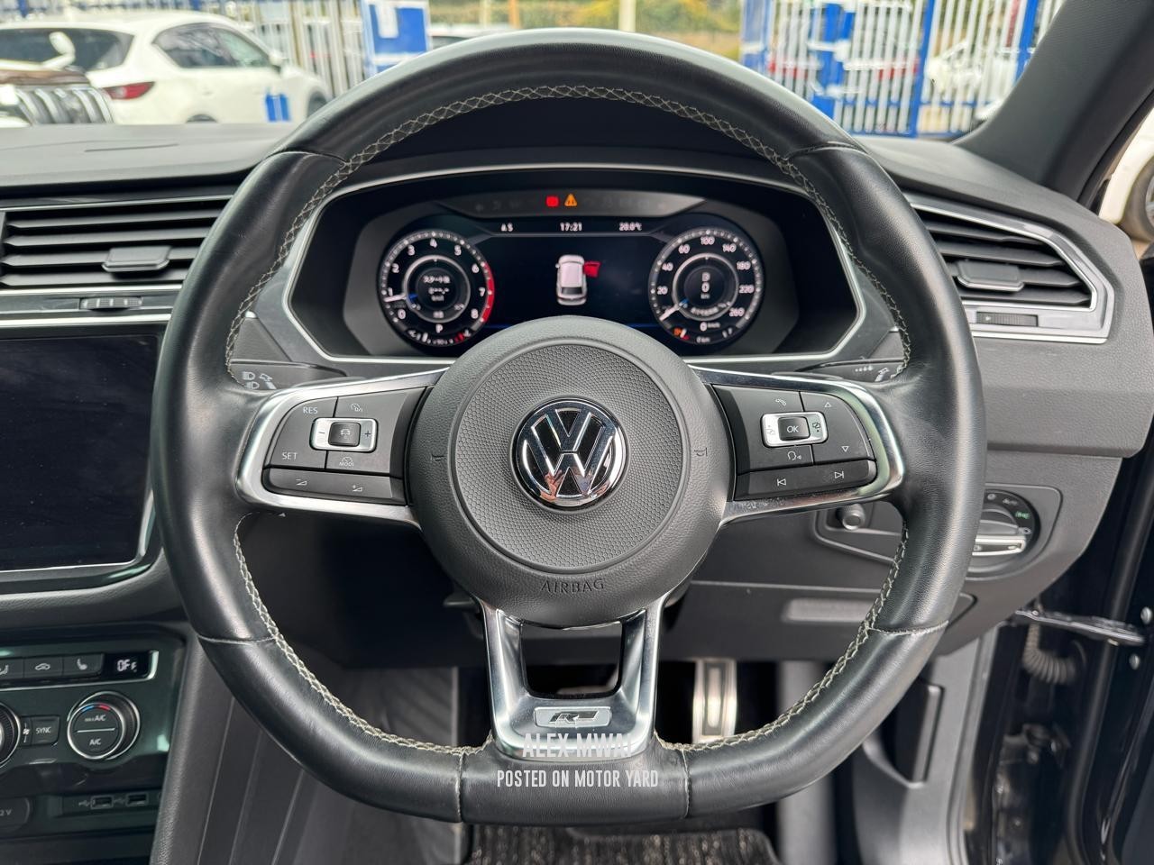 Volkswagen Tiguan 2018 Black
