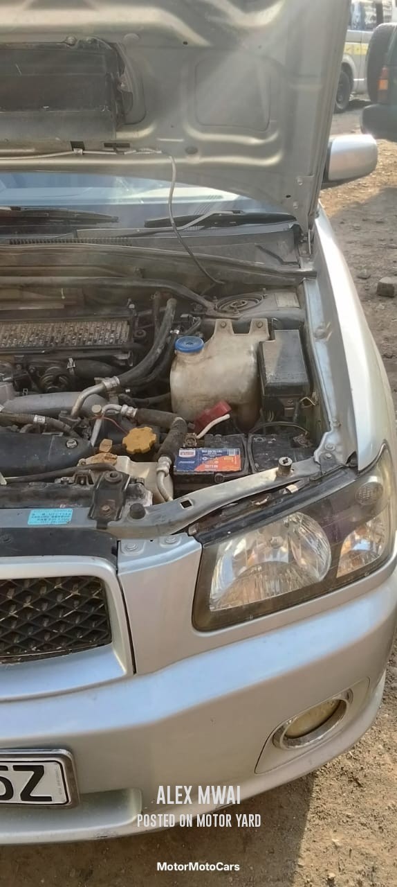 Subaru Forester 2005 Silver