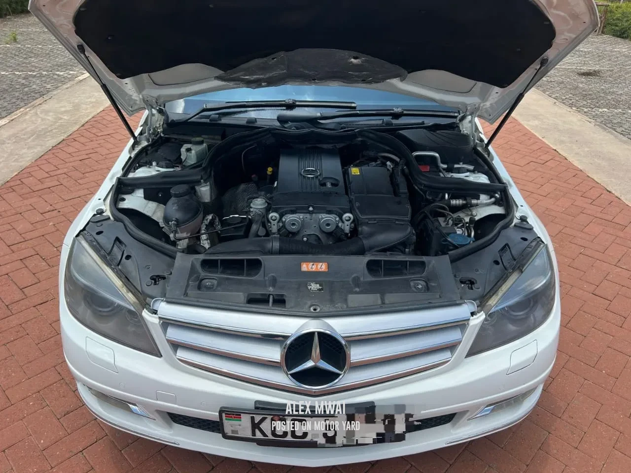 Mercedes-Benz C200 2008 White