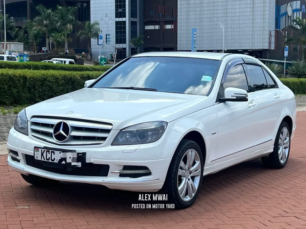 Mercedes-Benz C200 2008 White