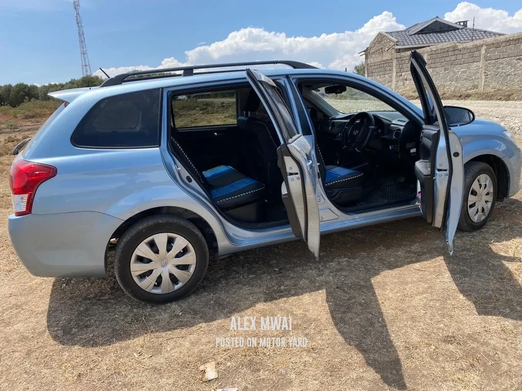 Toyota Fielder 2016 Green