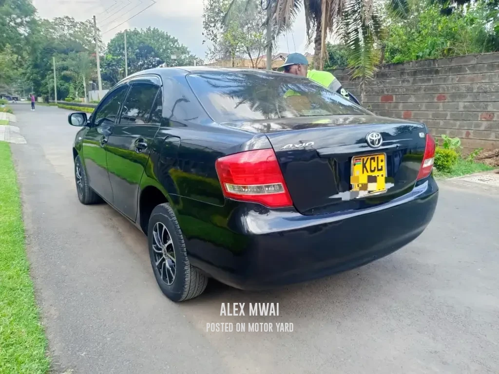Toyota Axio 2013 Black