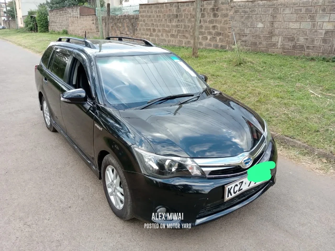 Toyota Fielder 2013 Black