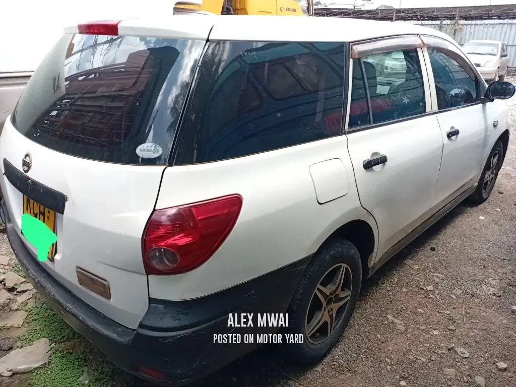 Nissan Ad 2008 White