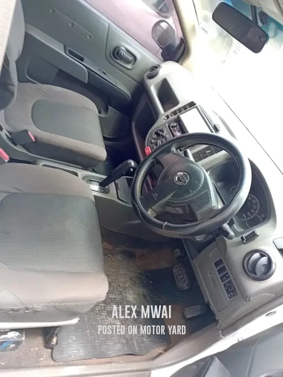 Nissan Ad 2008 White