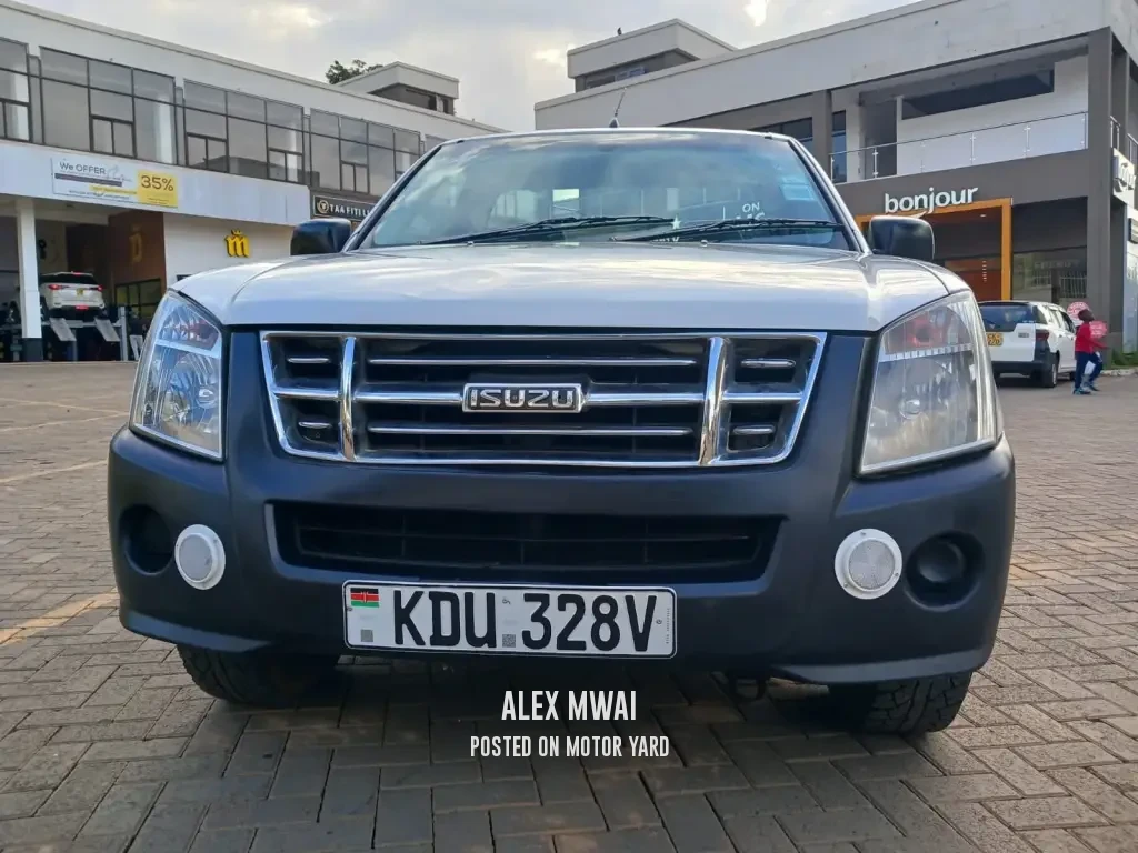 Isuzu D-Max 2012 White