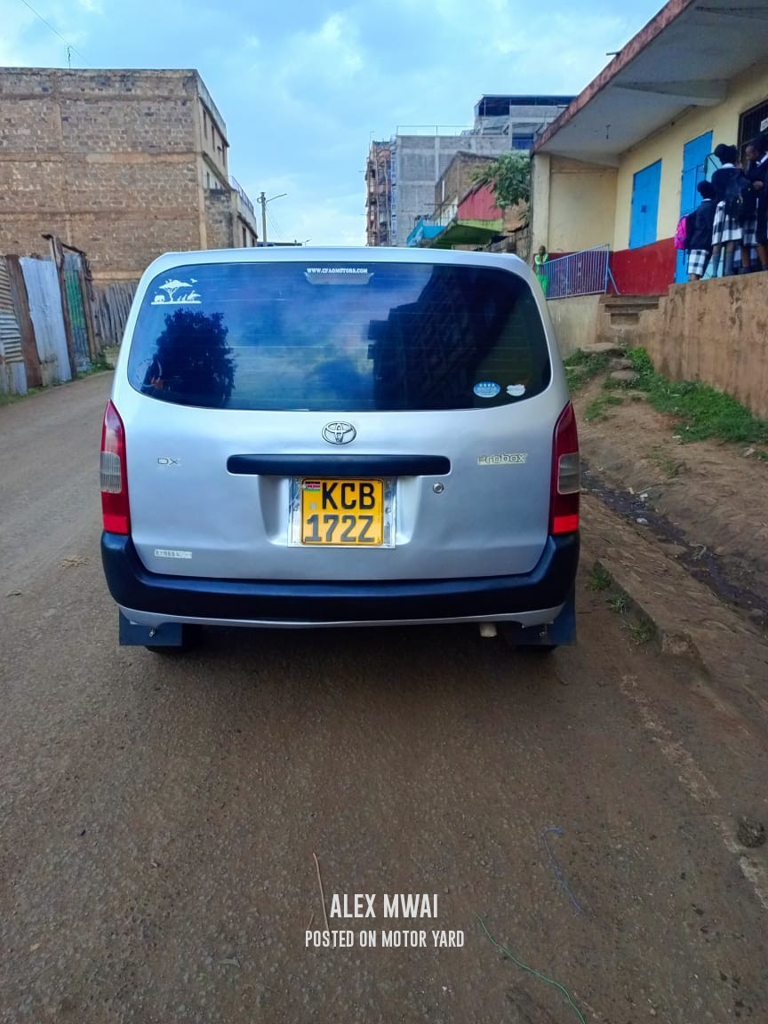 Toyota Probox 2014 Silver