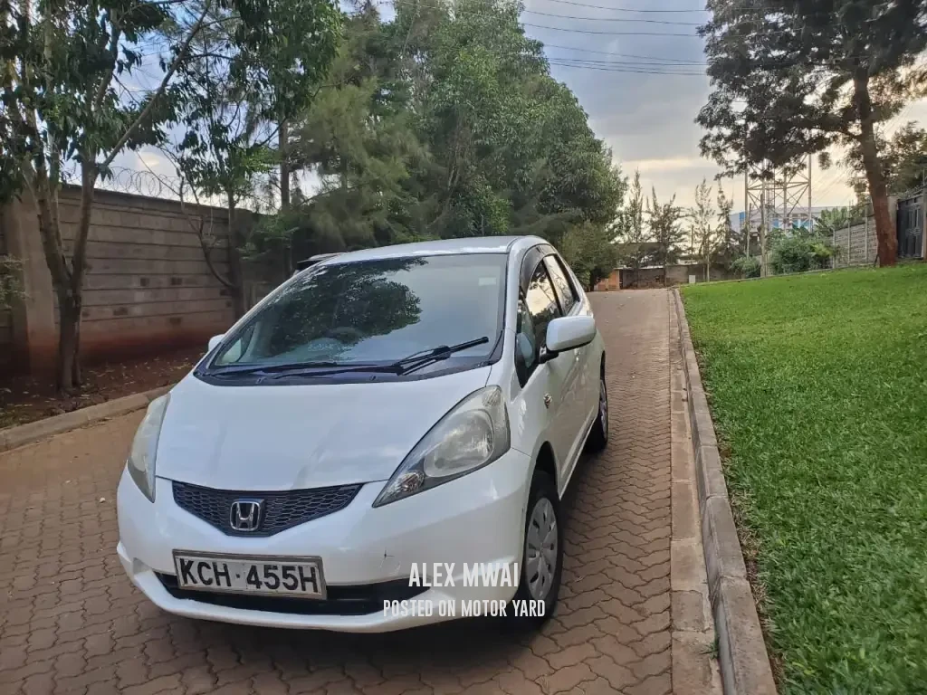 Honda Fit 2016 Silver