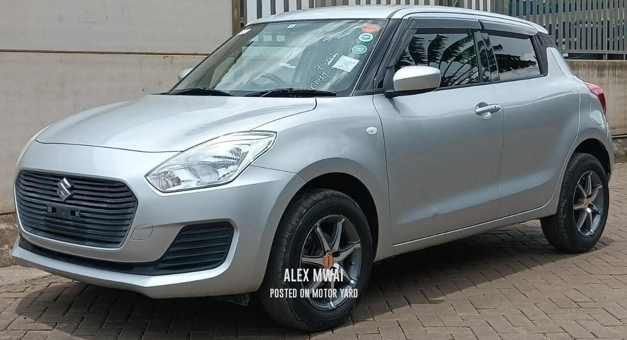 Suzuki Swift 2019 Silver