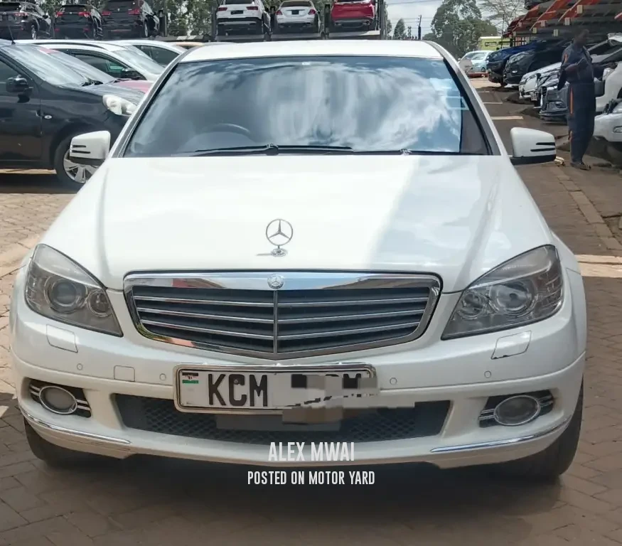 Mercedes-Benz C200 2018 White