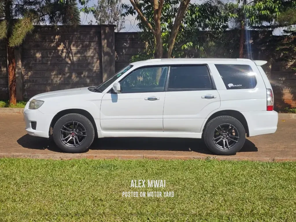 Subaru Forester 2015 White