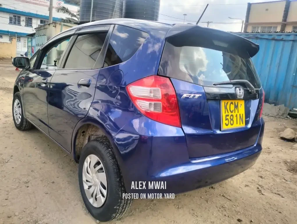 Honda Fit 2010 Blue