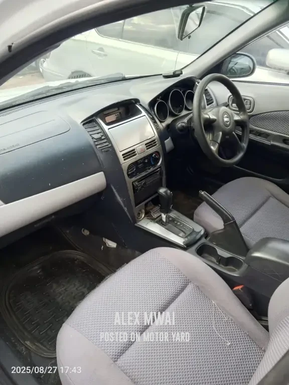 Nissan Wingroad 2005 White