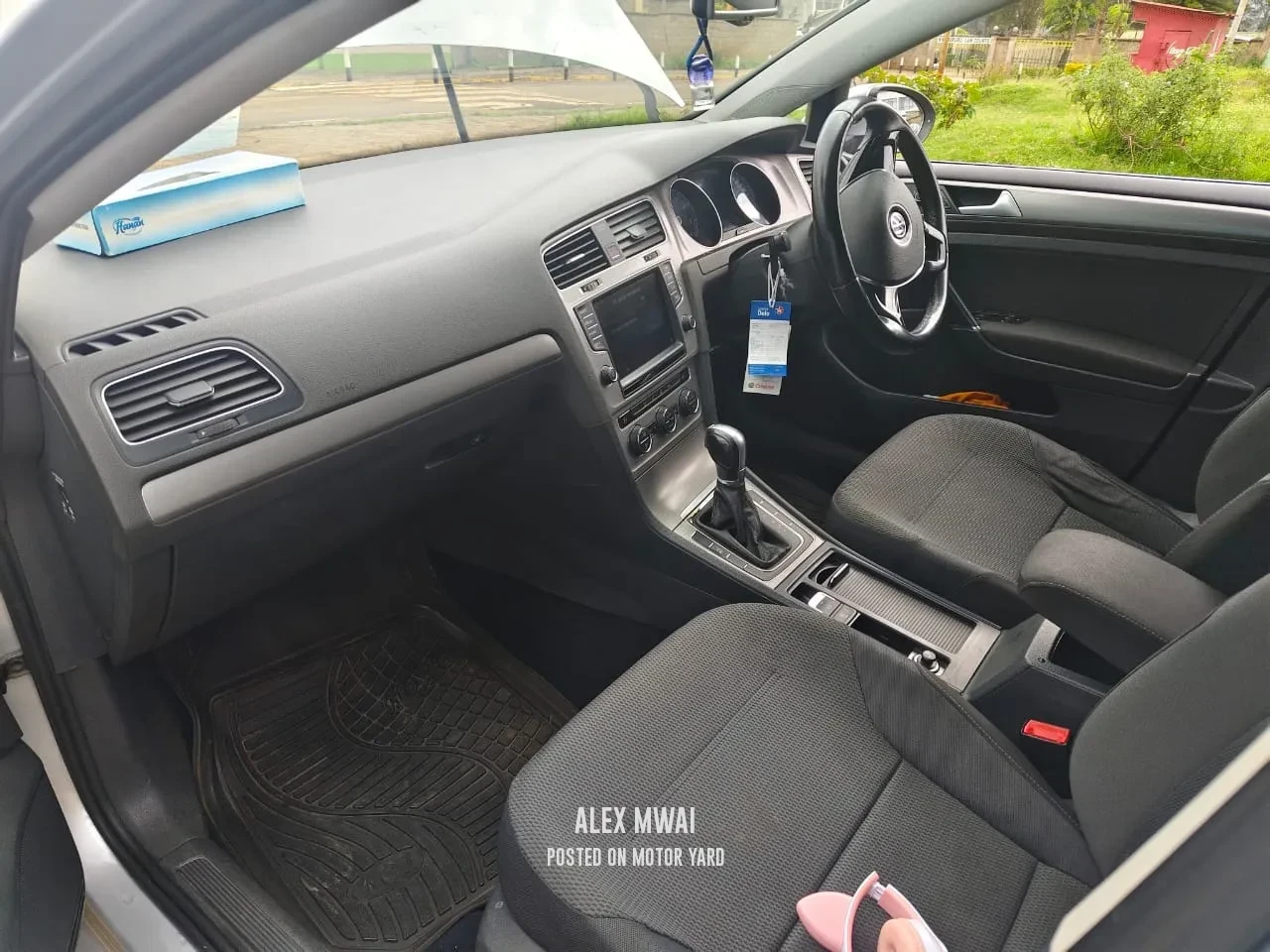 Volkswagen Golf TSI 2015 Grey