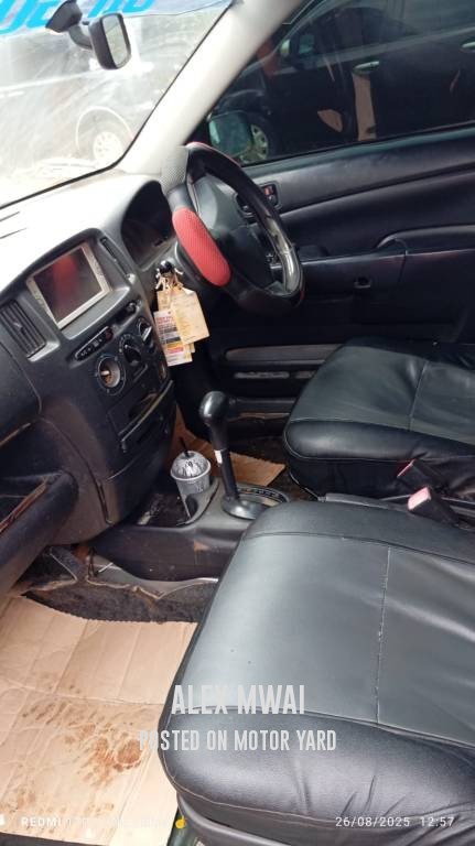 Toyota Probox 2014 Silver